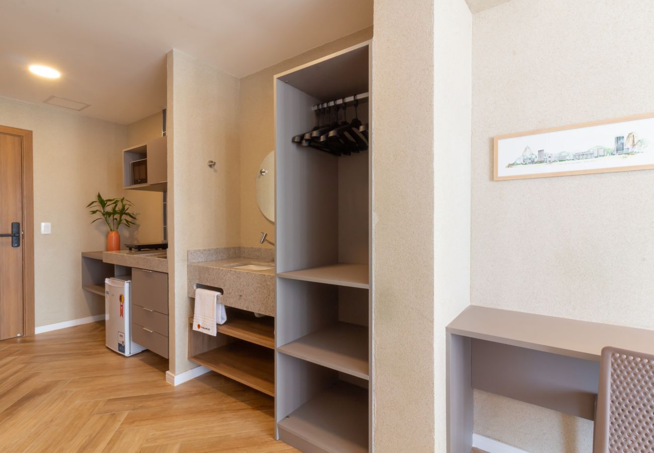 Apartamento em Rio de Janeiro - Vista para o Mar e Varanda com Banheira  | Q21