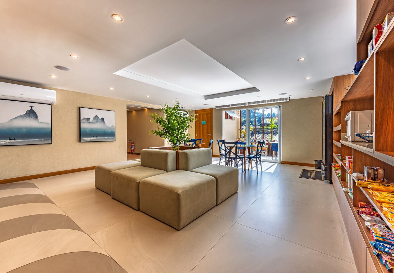 Apartamento em Rio de Janeiro - Vista para o Mar e Varanda com Banheira | Q12