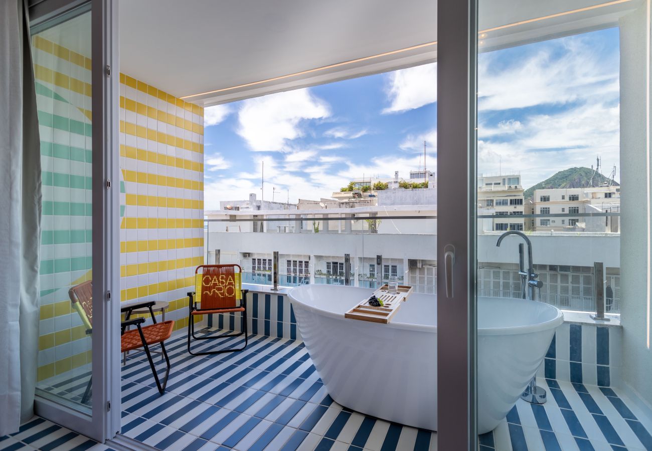 Apartamento em Rio de Janeiro - Vista para o Mar e Varanda com Banheira | Q11