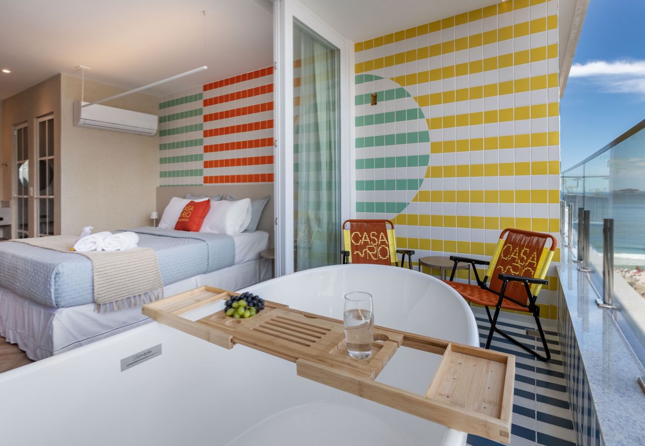 Apartamento em Rio de Janeiro - Vista para o Mar e Varanda com Banheira | Q11