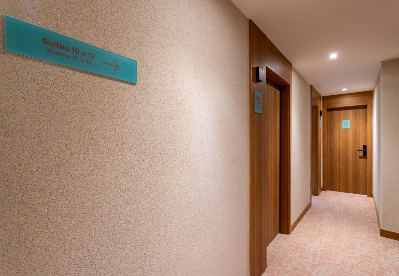 Apartamento em Rio de Janeiro - Vista para o Mar e Varanda com Banheira | Q11