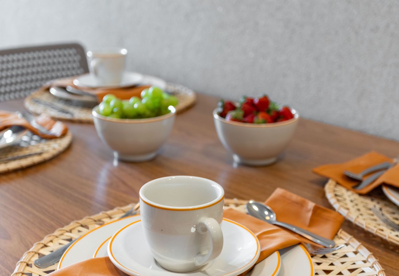 Apartamento em Rio de Janeiro - Vista para o Mar e Varanda com Banheira | Q5