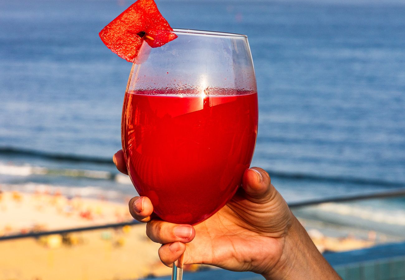 Apartment in Rio de Janeiro - Charming Studio Just a Few Steps from the Beach | CNJ Q6