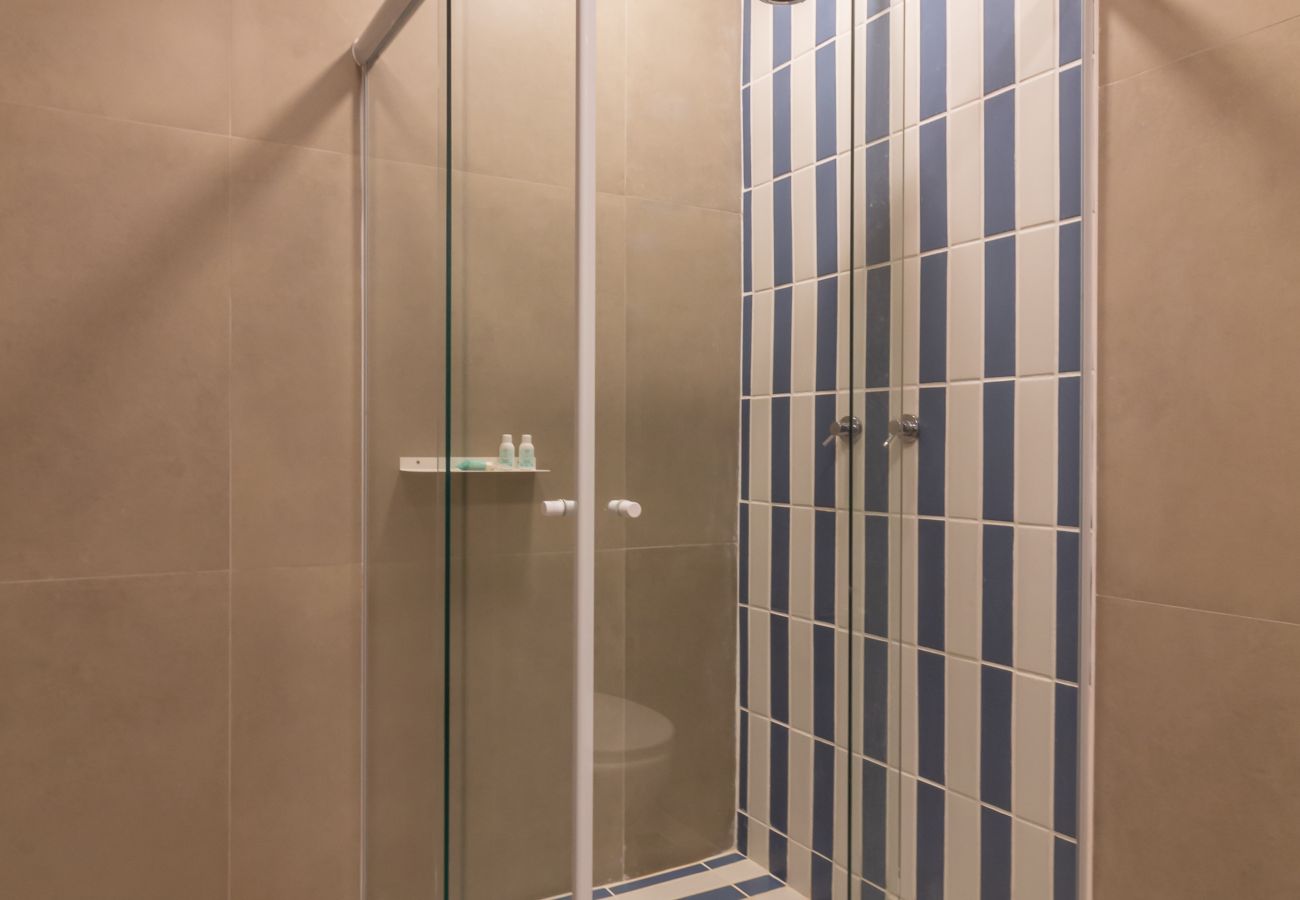 Apartment in Rio de Janeiro - Sea View and Balcony with Bathtub | Q20