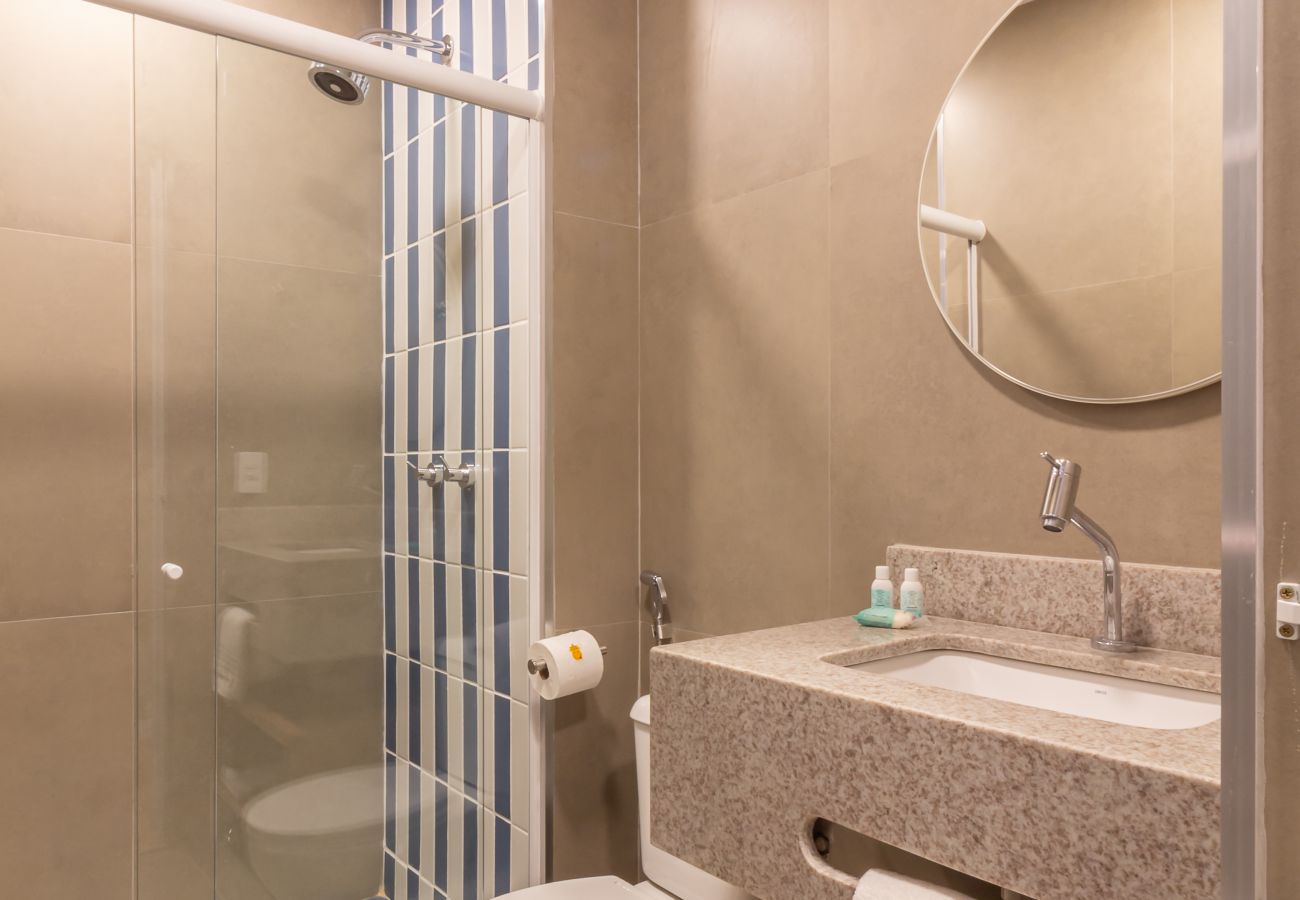 Apartment in Rio de Janeiro - Sea View and Balcony with Bathtub | Q18