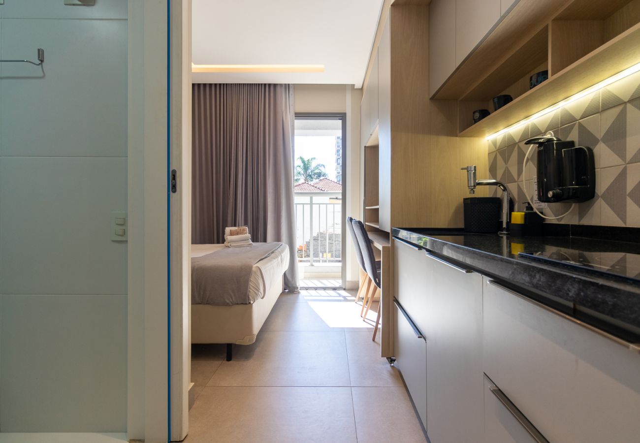 Studio à São Paulo - Incrível localização na Moema - SP-AJ103