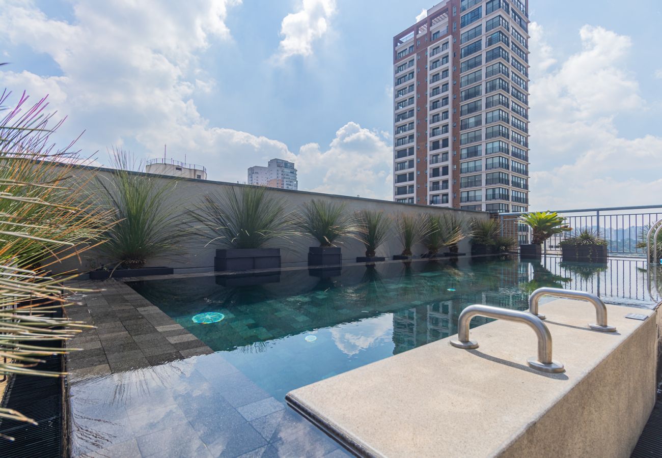 Studio à São Paulo - Incrível localização na Moema - SP-AJ103